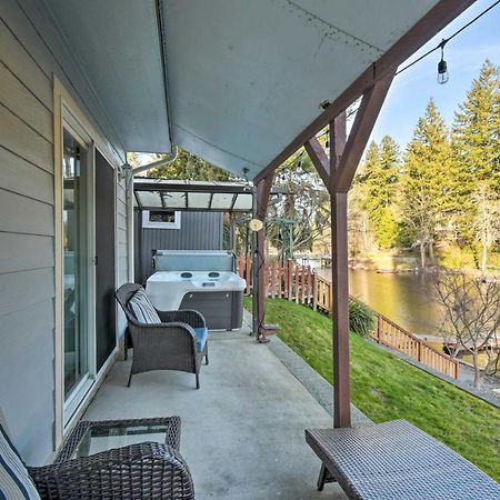 The Peacock House - Waterfront Home With Hot Tub! 奥林匹亚 外观 照片