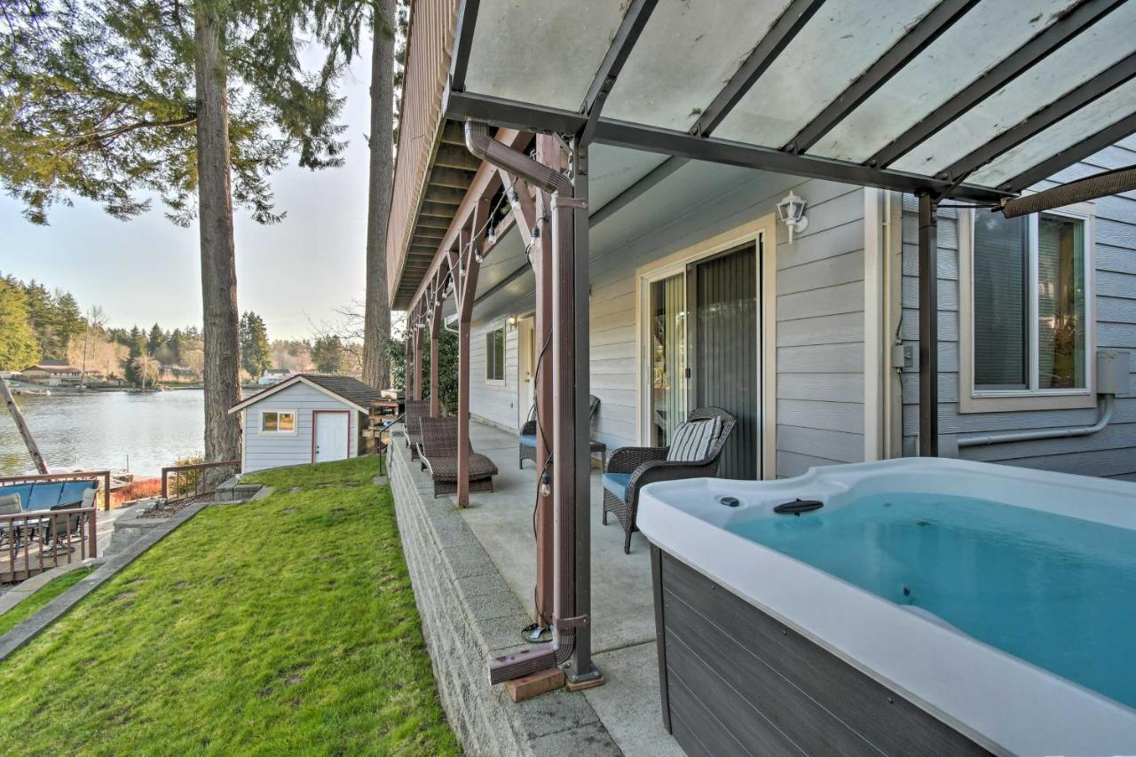 The Peacock House - Waterfront Home With Hot Tub! 奥林匹亚 外观 照片